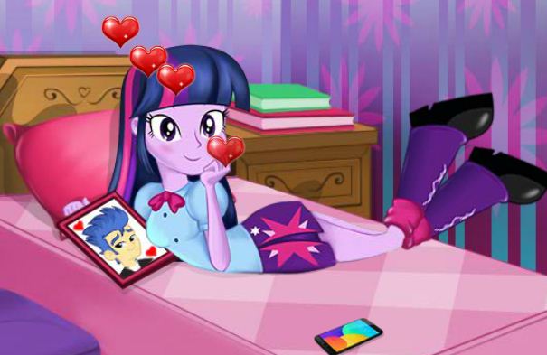 Flash And Twilight Sweet Kissing - My Little Pony Games